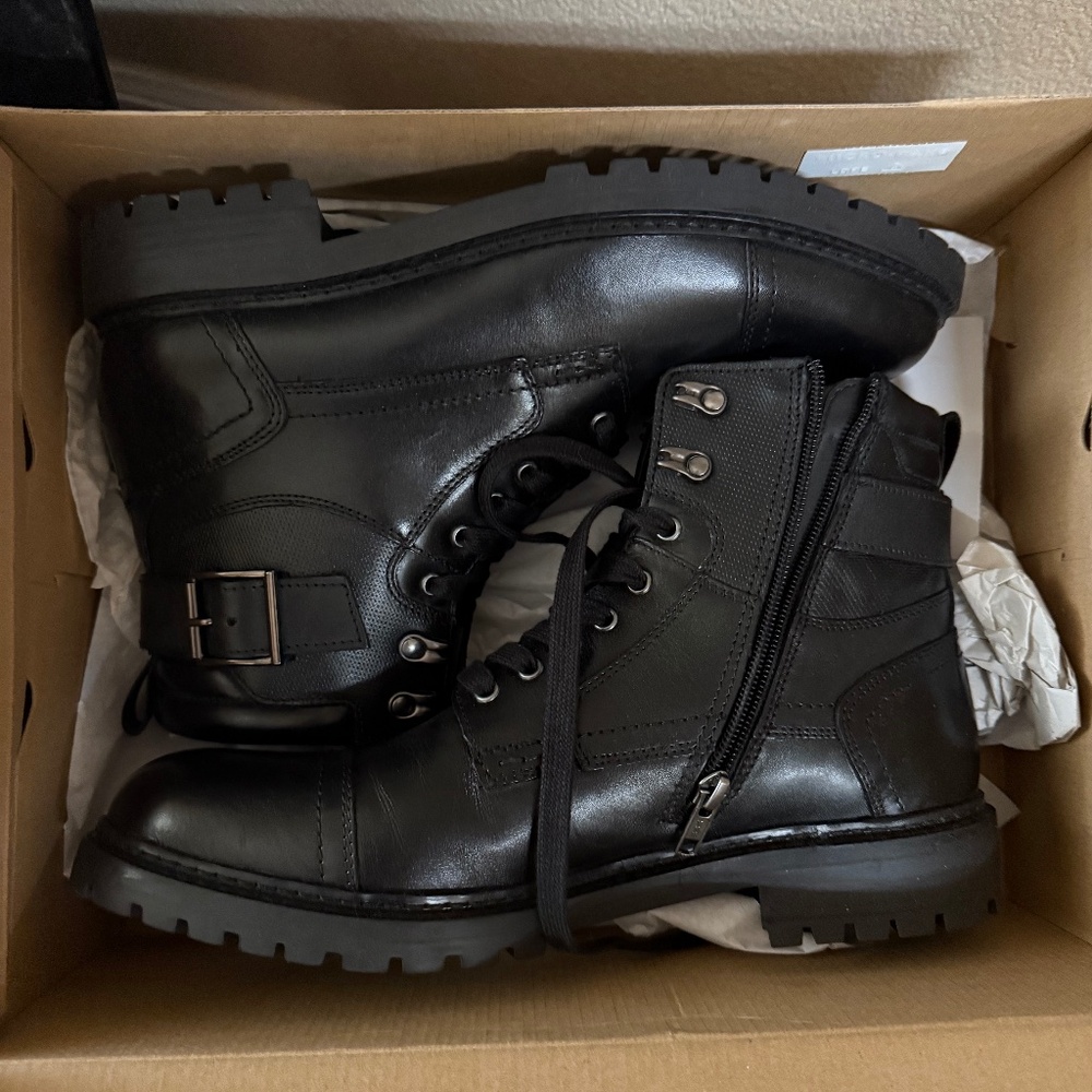 New In Box Steve Madden